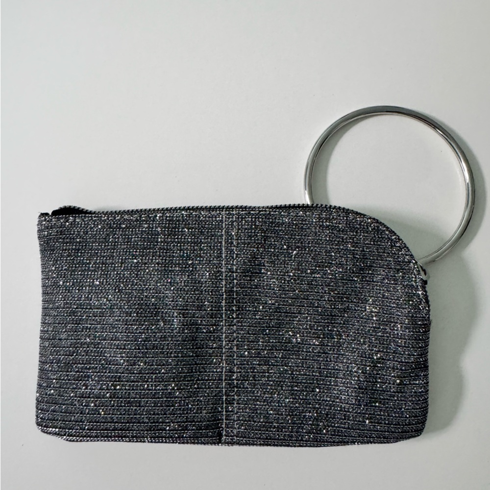 Black and Silver Wristlet Set with Metallic Ring Wrist Handles - Picture 4 of 12